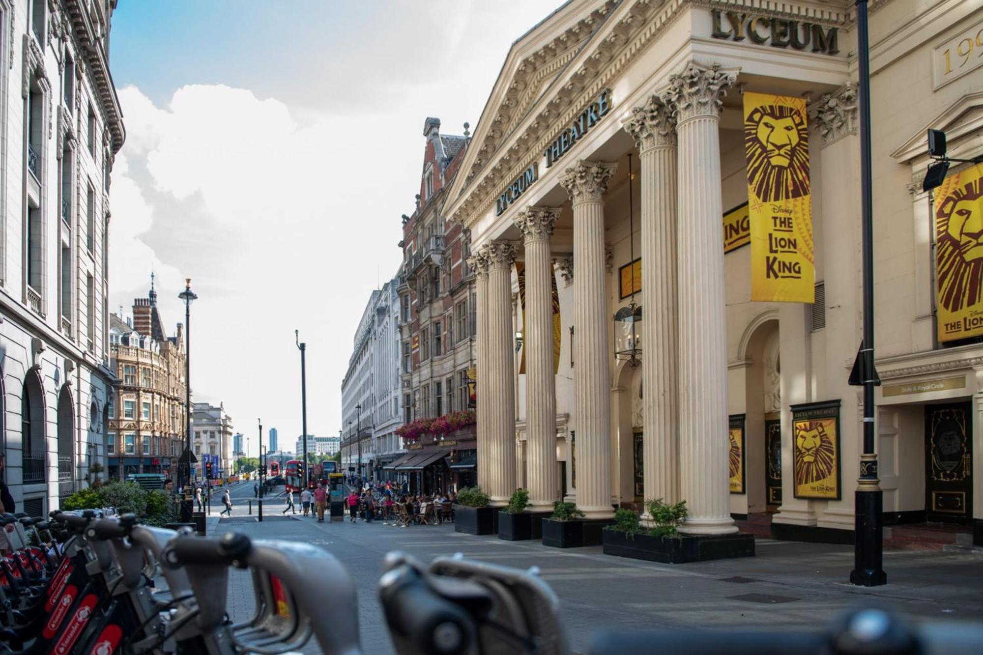 Lovely Charing Cross Apartment Londres Exterior foto